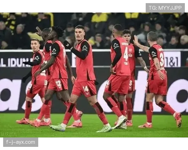 德甲外援更替引热议，球队阵容调整成焦点