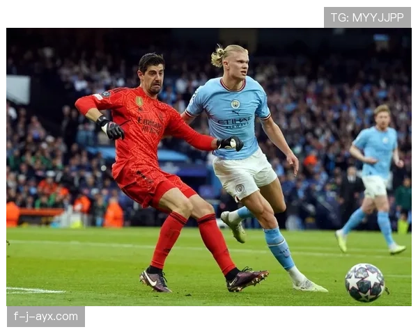 库尔图瓦携手米利唐筑牢防线，皇马状态回暖迎战新赛季